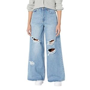 Madden girl wide leg jeans (Med. Wash) NWT size 29